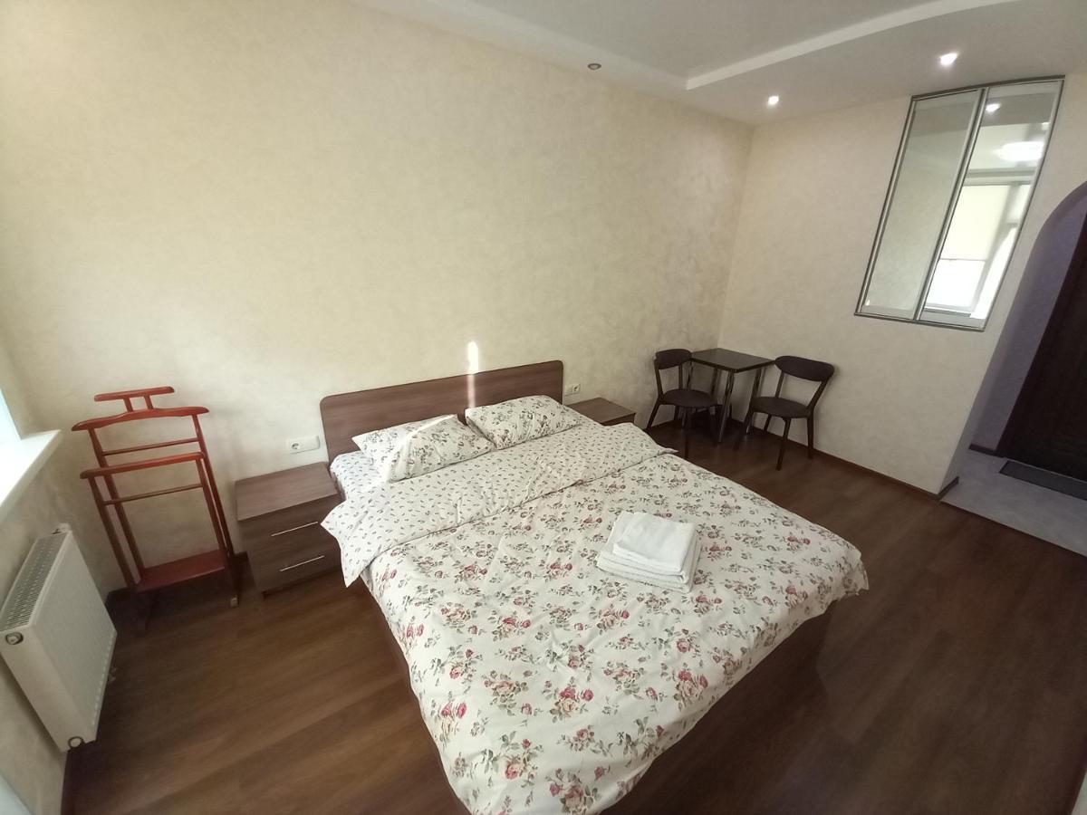 Smart Apartments Drahomanova 2А 키예프 외부 사진