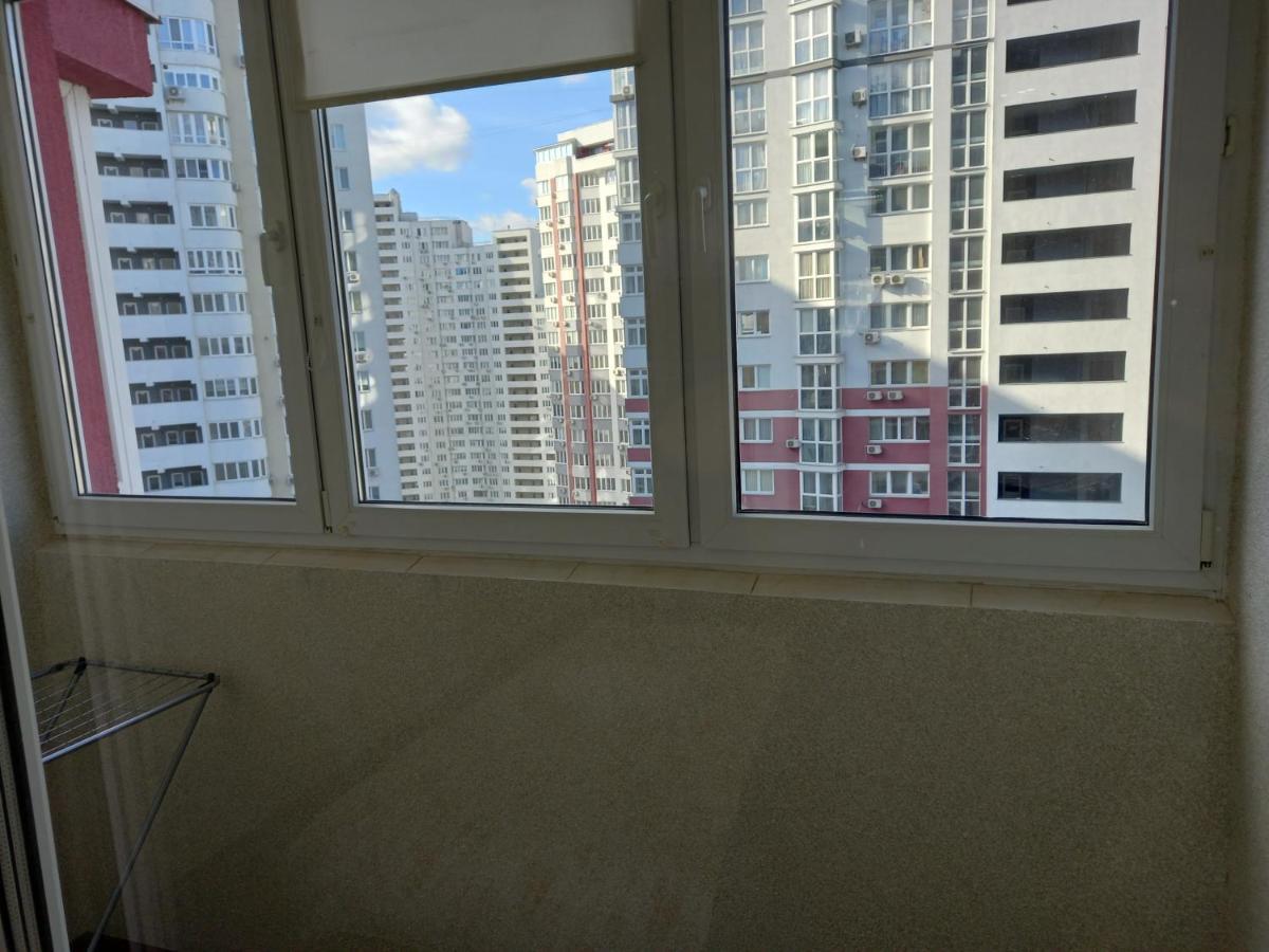 Smart Apartments Drahomanova 2А 키예프 외부 사진